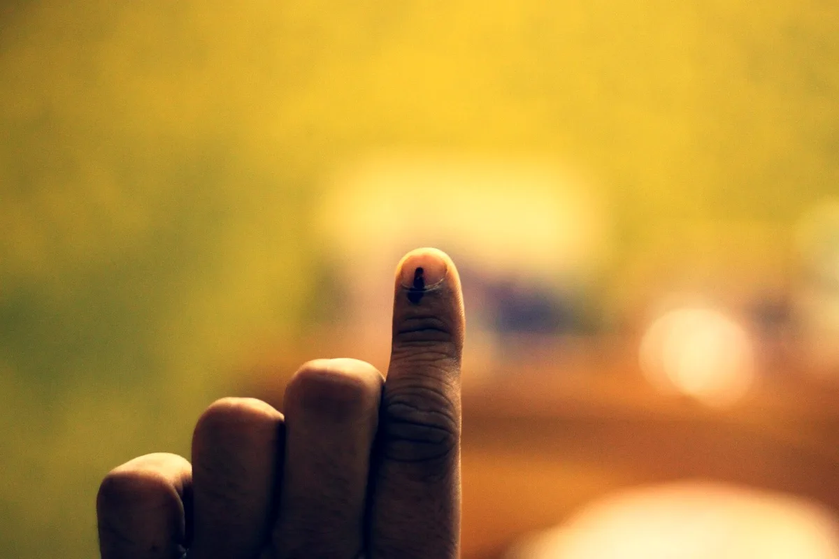 वोट डालने के बाद उंगली पर लगी स्याही (सांकेतिक)