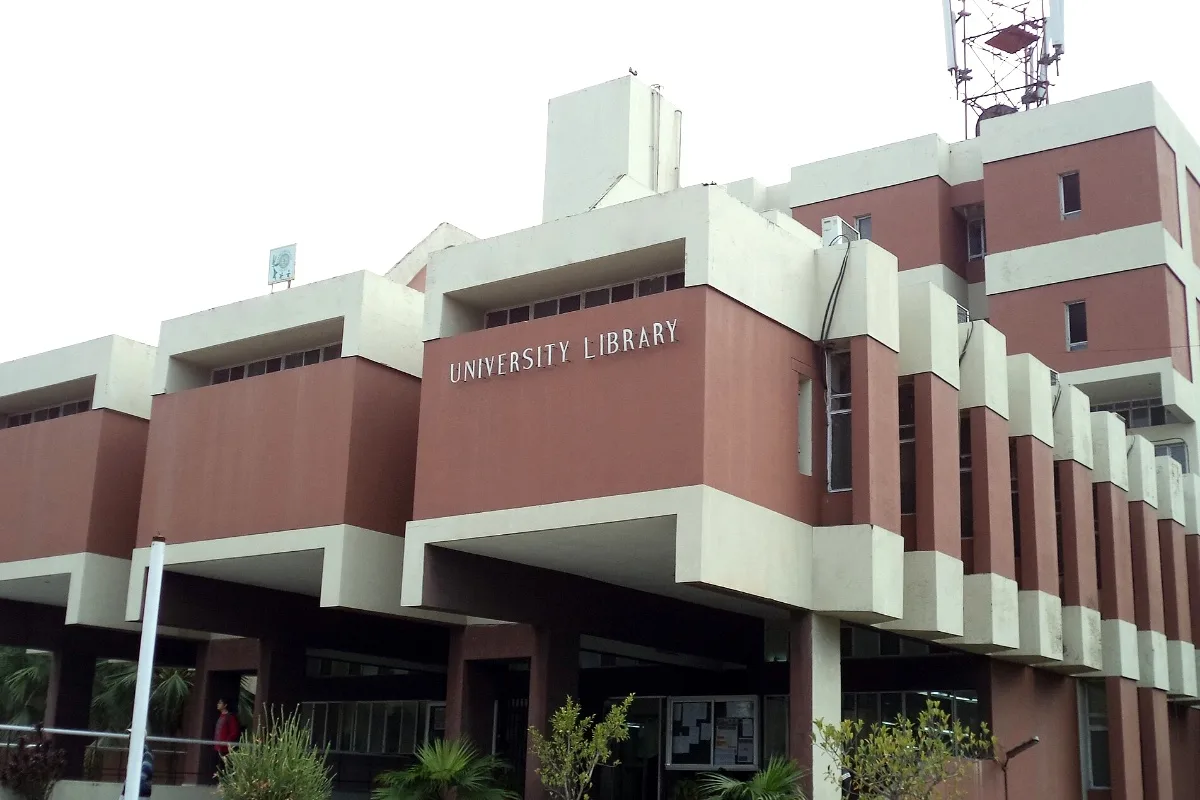 पंतनगर विश्वविद्यालय का पुस्तकालय भवन (फाइल फोटो)
