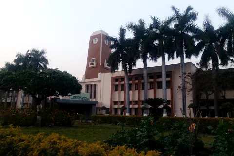 पंतनगर विश्वविद्यालय का प्रशासनिक भवन (फाइल फोटो)